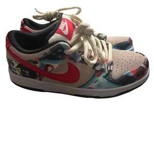 Nike Low-Top Sneakers in Red, Cream & Multicolor
